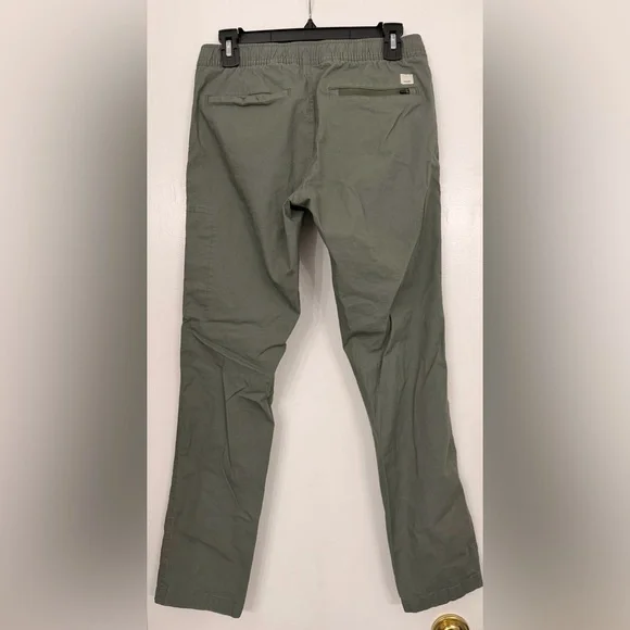Vuori Ripstop Pant Sage Green SIze Small - Picture 3 of 6